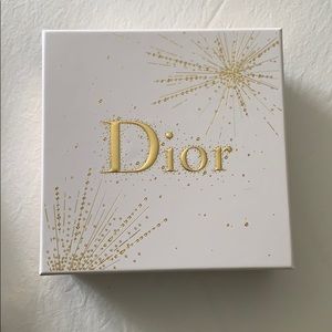 Dior gold box